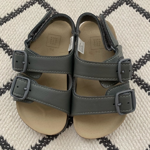 New Baby gap toddler “Birkenstock” sandal sz 7T/8T - Picture 2 of 4